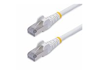 StarTech.com 50cm White CAT8 Ethernet Cable, Snagless, S/FTP, 25G/40G - Cordon de raccordement - RJ-45 (M) pour RJ-45 (M) - 50 cm - 5.6 mm - S/FTP - CAT 5/5e/6/6a/8 - IEEE 802.3bt/IEEE 802.3ba - sans halogène, sans crochet - blanc NLWH-50C-CAT8-PATCH